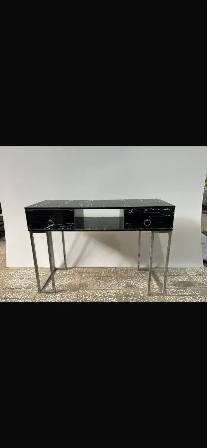 میزبدنه قوطی فلزی در طرح های مختلف انواع میز اداری|میز تحریر و کامپیوتر|بجنورد, |دیوار