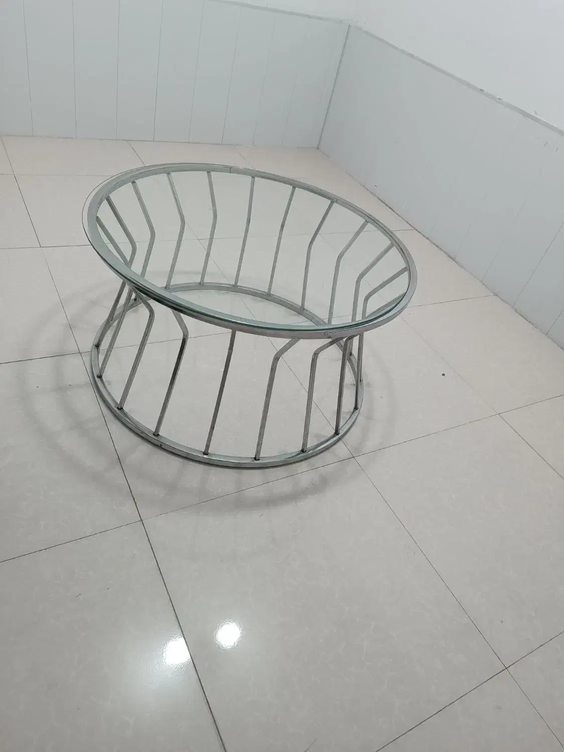 فروش ترولی میز پذیرایی صندلی مشتری ناخن|صندلی و نیمکت|بندر انزلی, معلم|دیوار