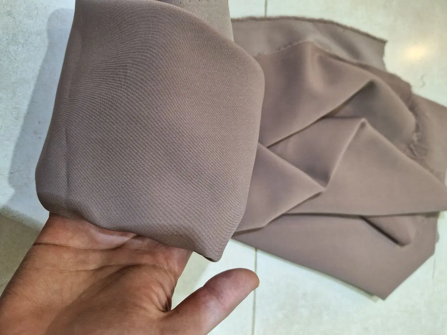 پارچه کرپ آلمانی اصل درجه یک|لباس|بهبهان, |دیوار