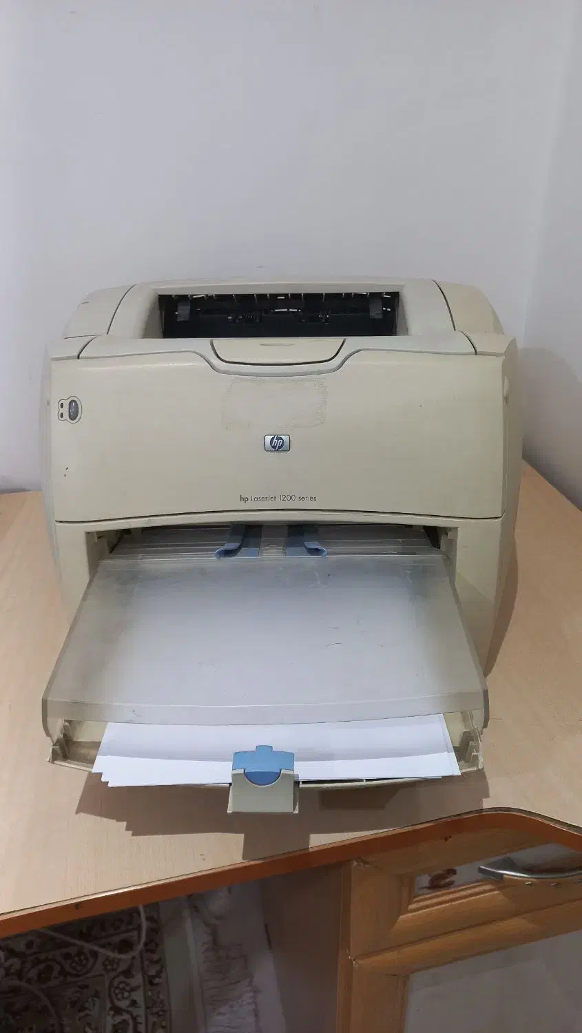 چاپگر لیزری hp 1200|پرینتر، اسکنر، کپی، فکس|نیشابور, شهرک فرهنگیان|دیوار