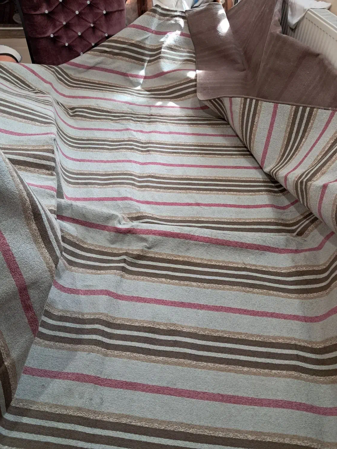 موکت 12 متری کاملا سالم جنس عالی|موکت|اصفهان, شفق|دیوار