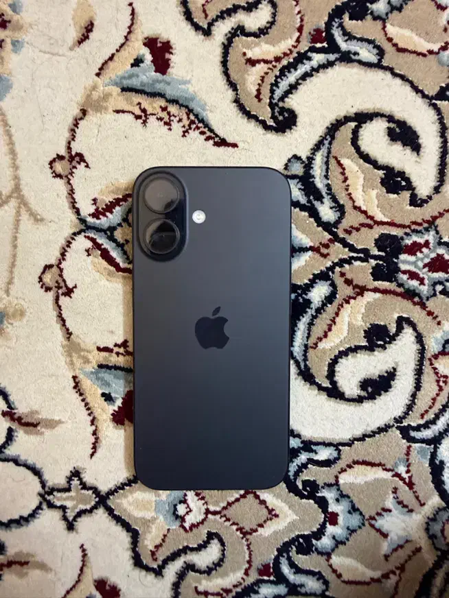 آیفون ۱۶ فوق العاده تمیز سلامت باتری۱۰۰|موبایل|اصفهان, گلزار|دیوار