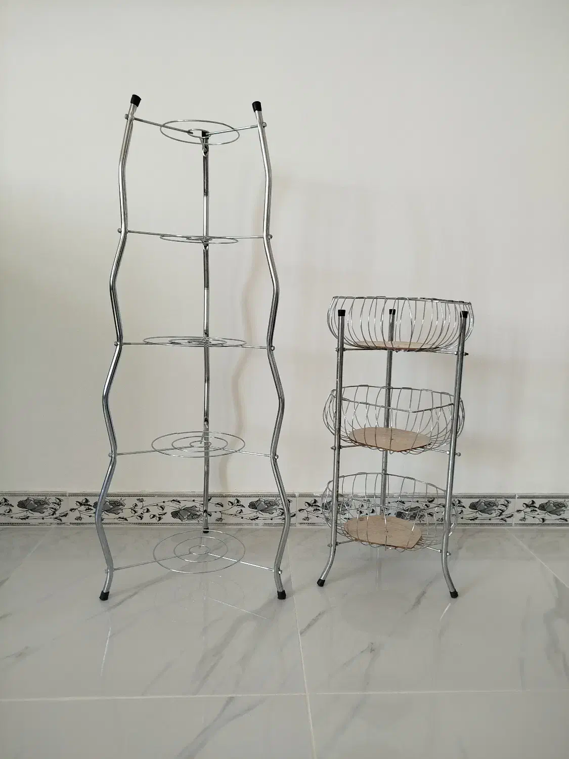 پایه قابلمه وجاپیازی|آبچکان و نظمدهنده ظروف|گیلان غرب, |دیوار