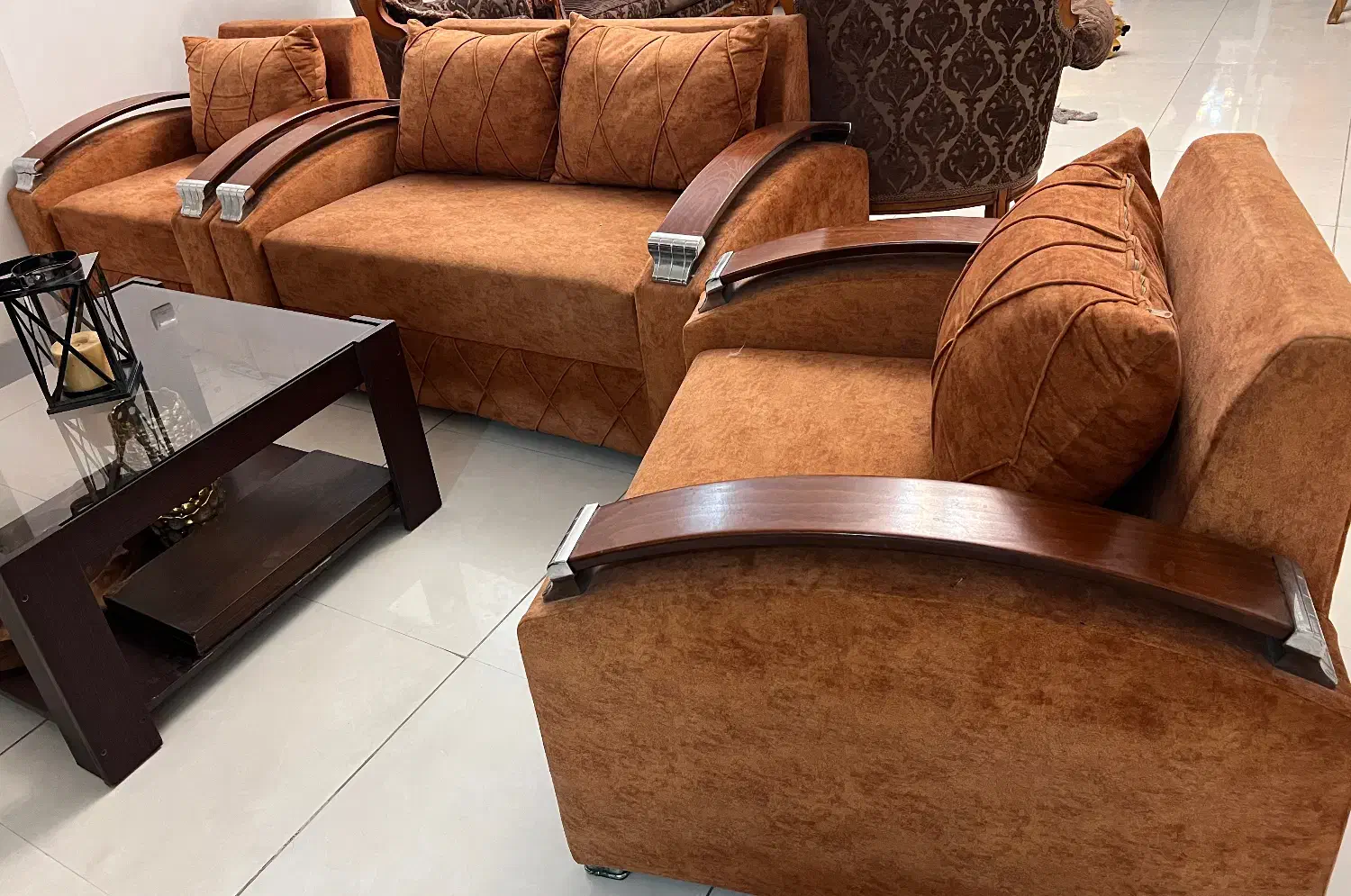 مبلمان ۴نفرع|مبلمان خانگی و میز عسلی|گرگان, |دیوار