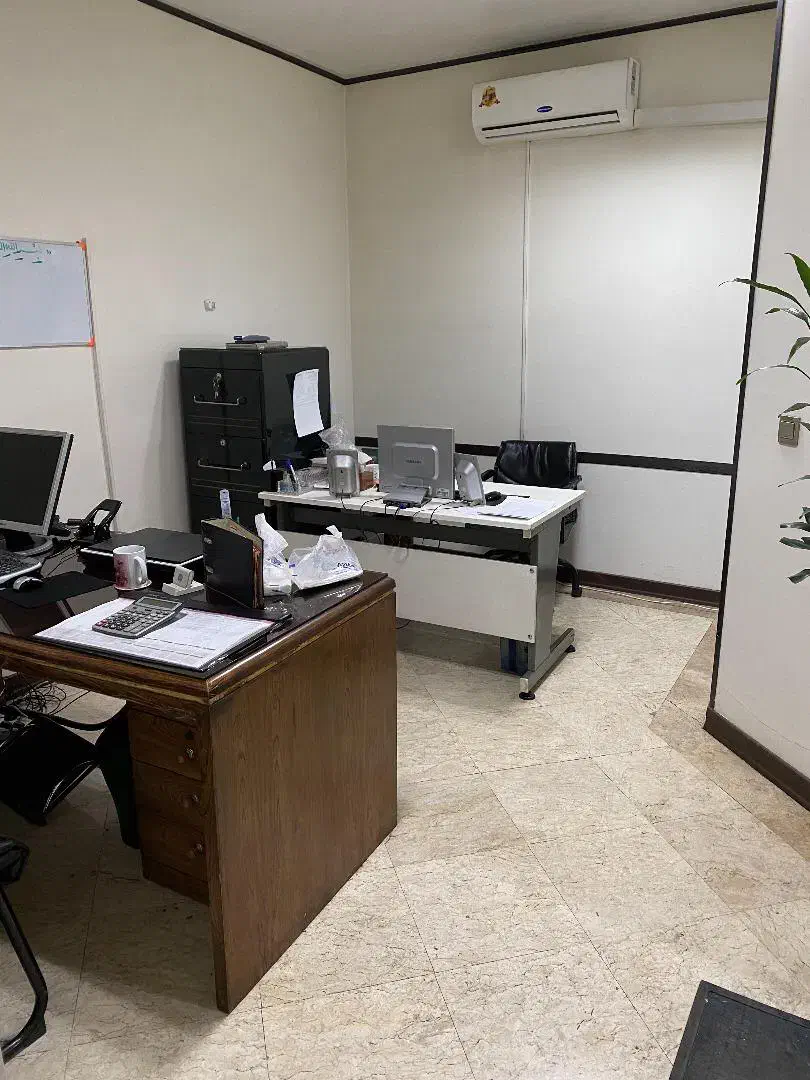 پاسداران / ۸۵متر سند اداری/ با ۳ پارکینگ سندی|فروش دفتر کار، اتاق اداری، مطب|تهران, پاسداران|دیوار
