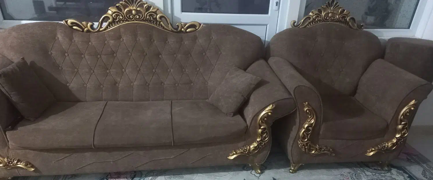 مبل ۹ نفره نیمه سلطنتی|مبلمان خانگی و میز عسلی|بندرعباس, |دیوار