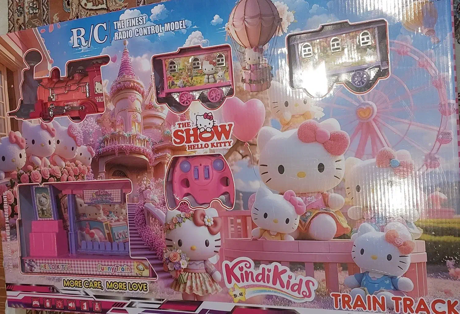 قطار موزیکال هلو کیتی|اسباببازی بچه|ری, منصوریه منگل|دیوار