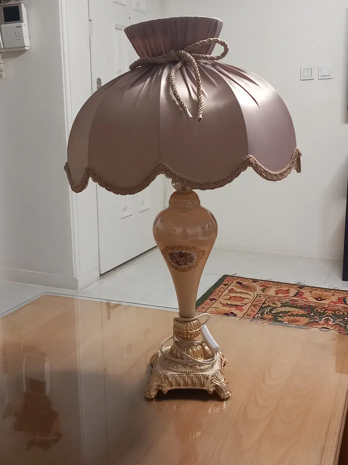 آباژور ماهرخ|چراغ خواب و آباژور|تهران, باغ فیض|دیوار