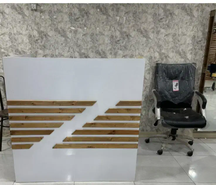 فروش کانتر صندلی کوپ و صندلی مدیریت|آرایشگاه و سالن‌های زیبایی|بم, |دیوار