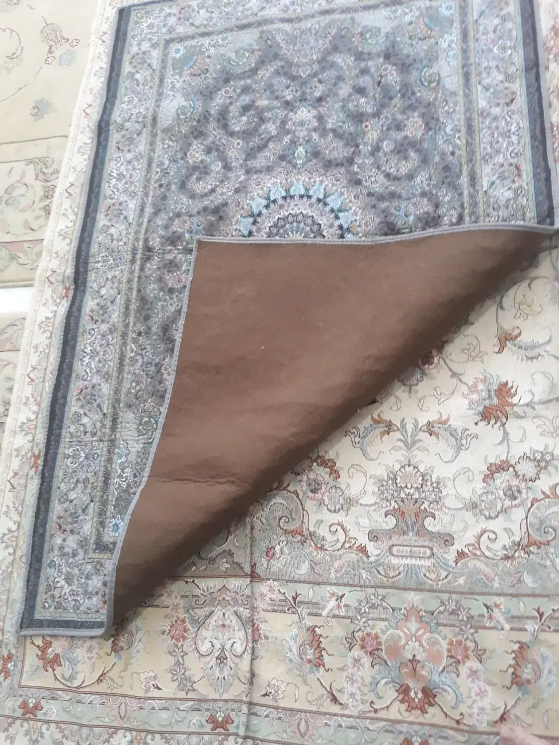 روفرشی دنیز ترک|روفرشی|مشهد, فتح المبین|دیوار