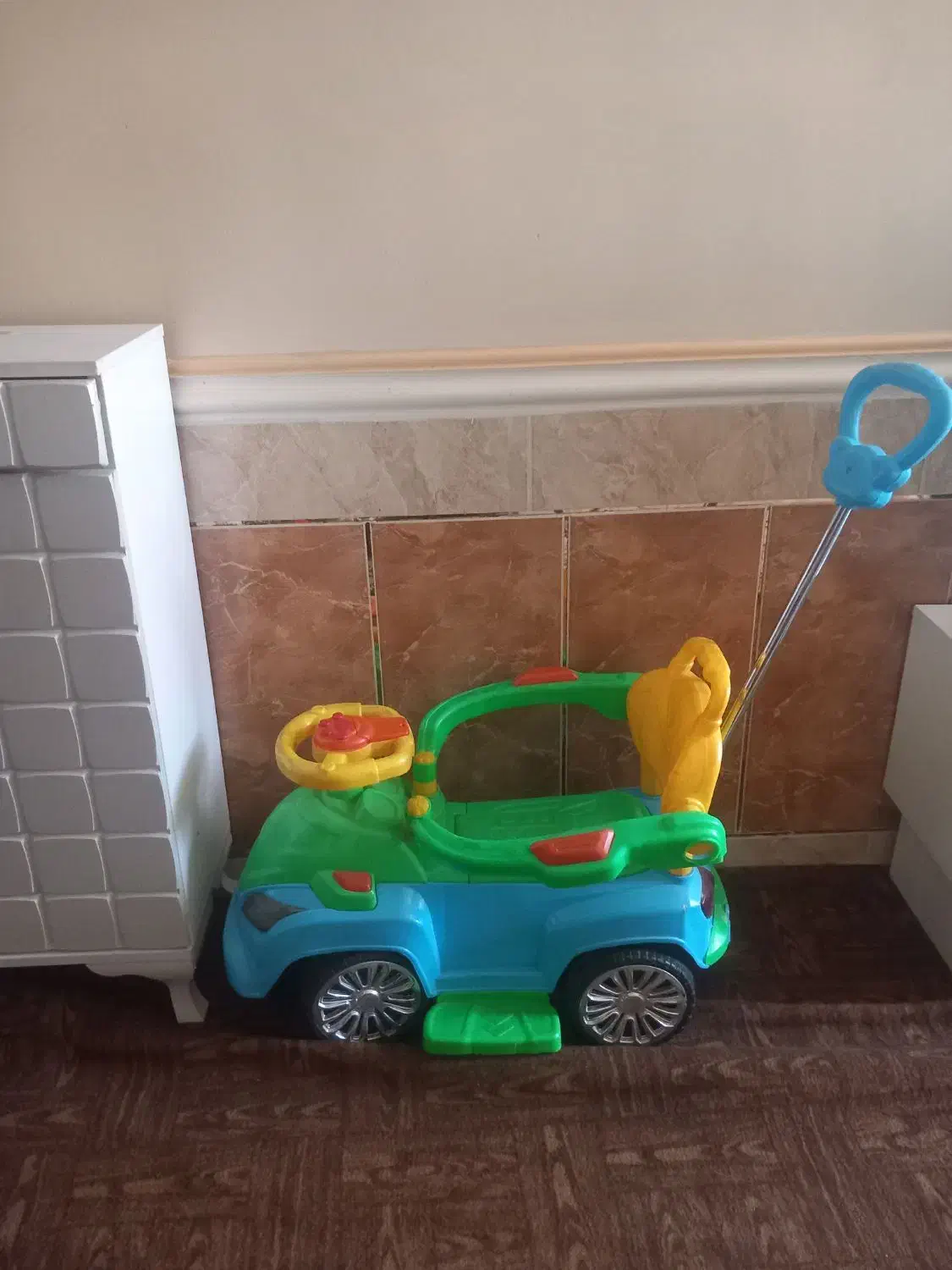 چرخ و تاب|اسباب‌بازی بچه|اهواز, شریعتی جنوبی|دیوار