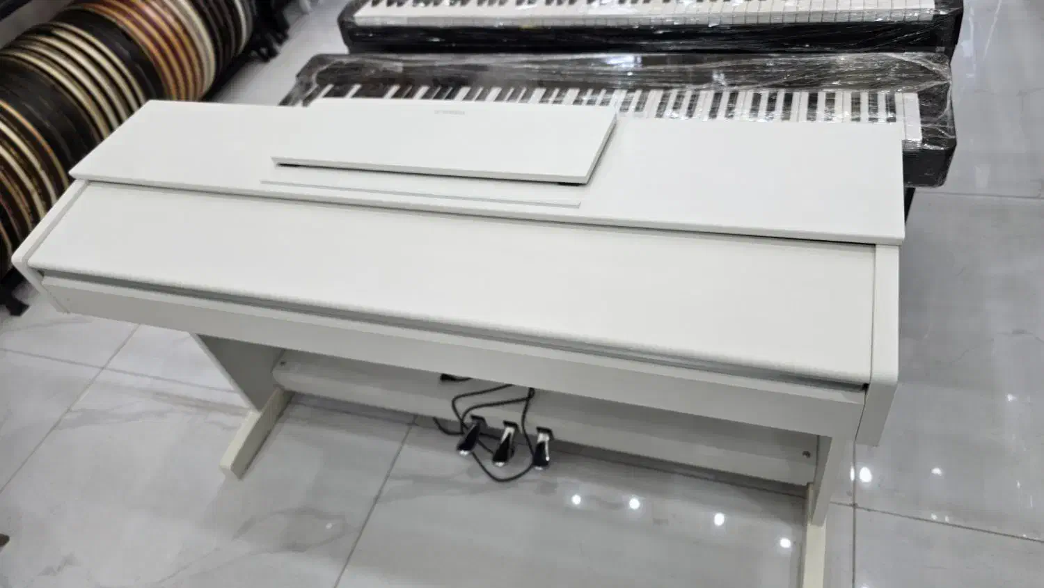 ydp 143|پیانو، کیبورد، آکاردئون|گنبد کاووس, |دیوار