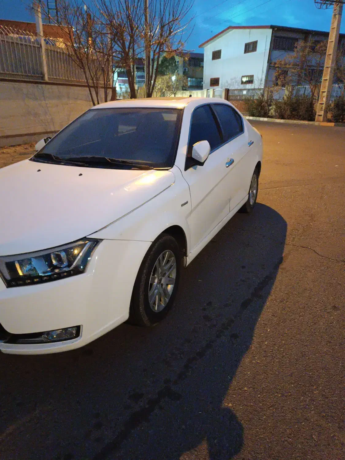 دنا پلاس تیپ 2|خودرو سواری و وانت|بهارستان, |دیوار