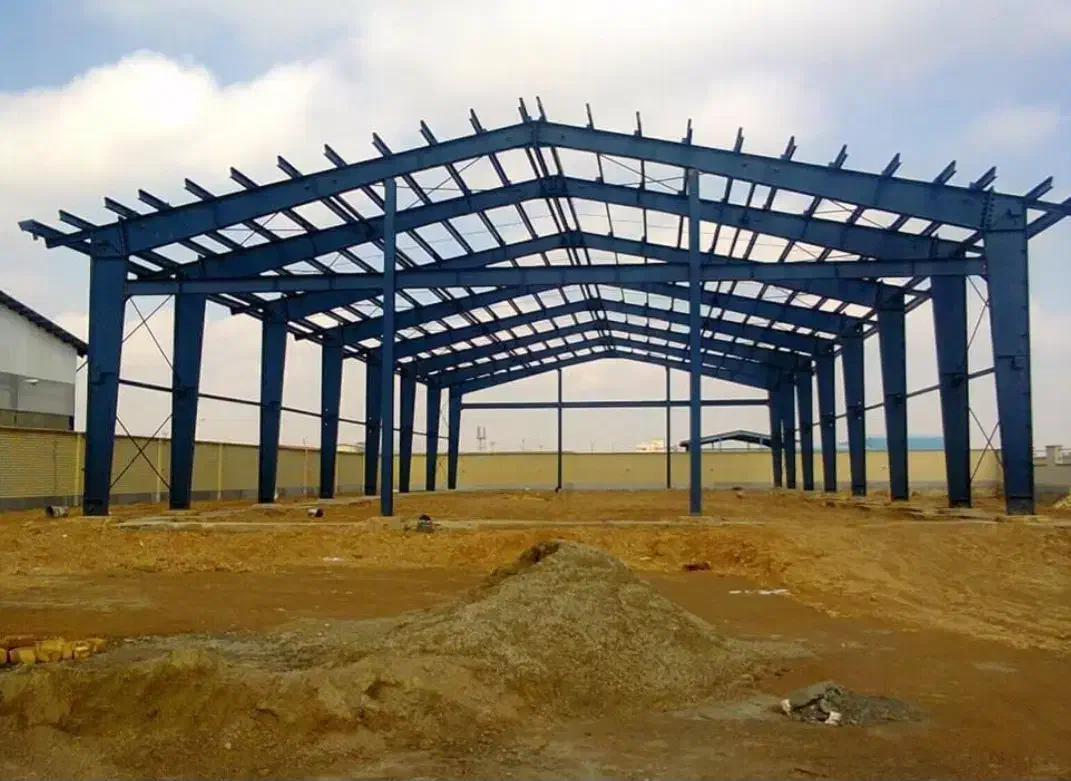 اجرای سوله وسازهای فلزی|خدمات پیشه و مهارت|ساوه, |دیوار