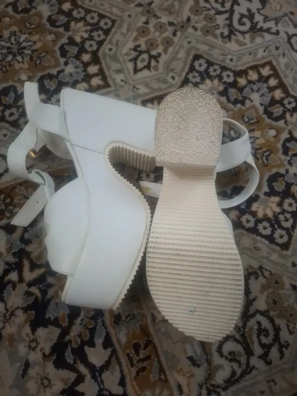 صندل لژدار بسیار محکم ۳۵۰۰|کیف، کفش، کمربند|تهران, بهار|دیوار