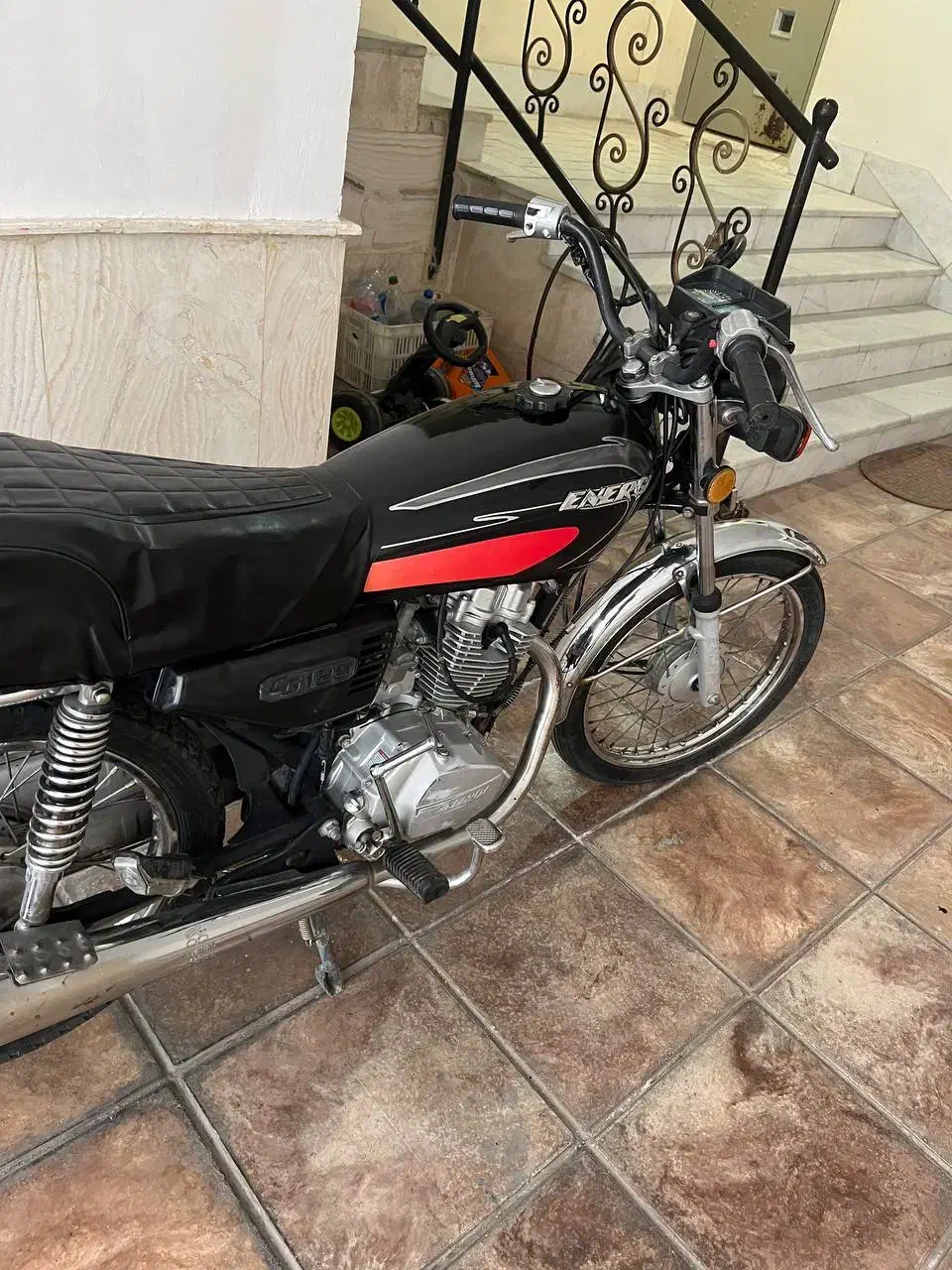 هندا۹۵ درحد|موتورسیکلت|مشهد, بهارستان|دیوار