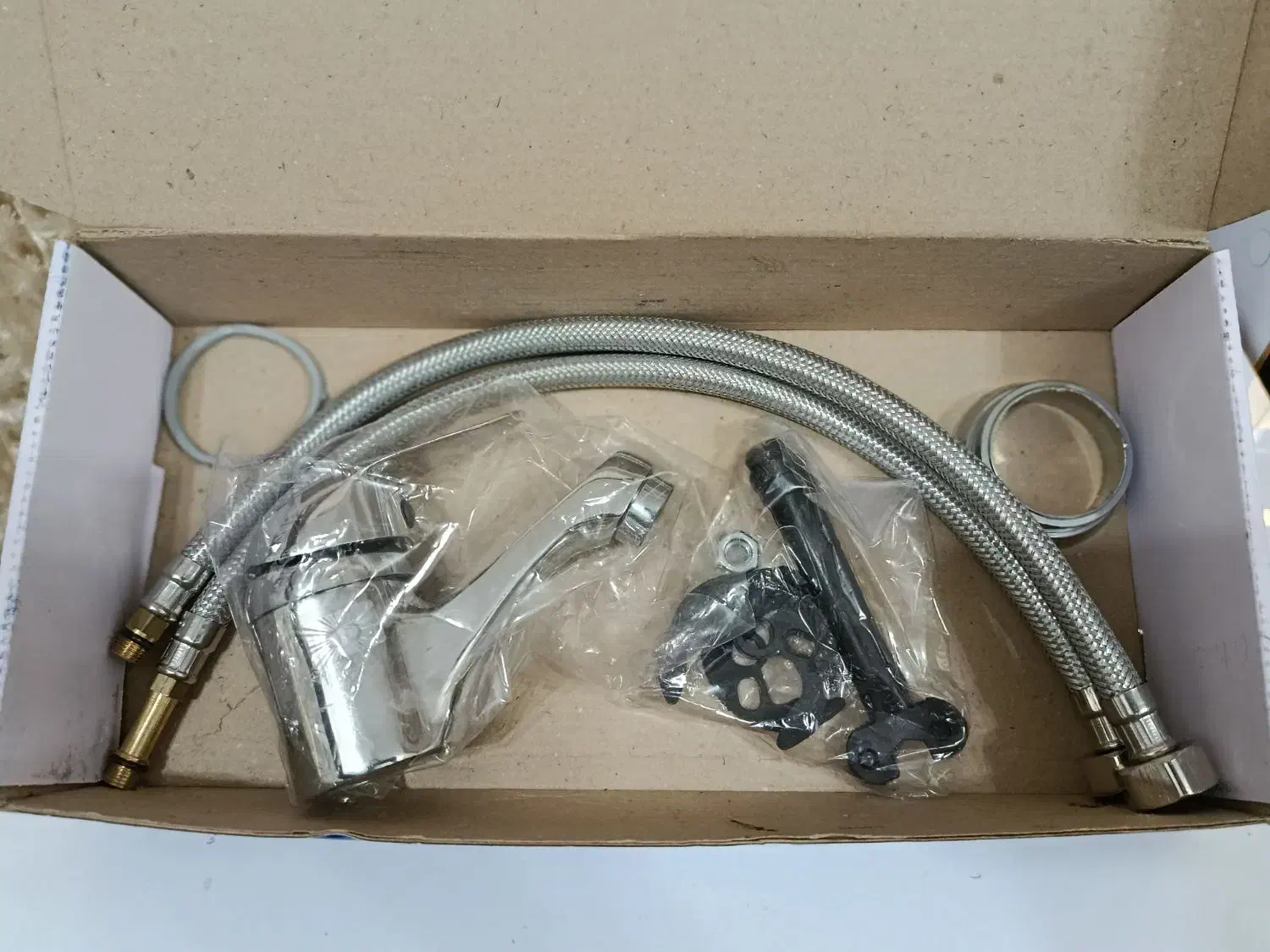 شیر روشویی|مصالح و تجهیزات ساختمان|خرمشهر, |دیوار