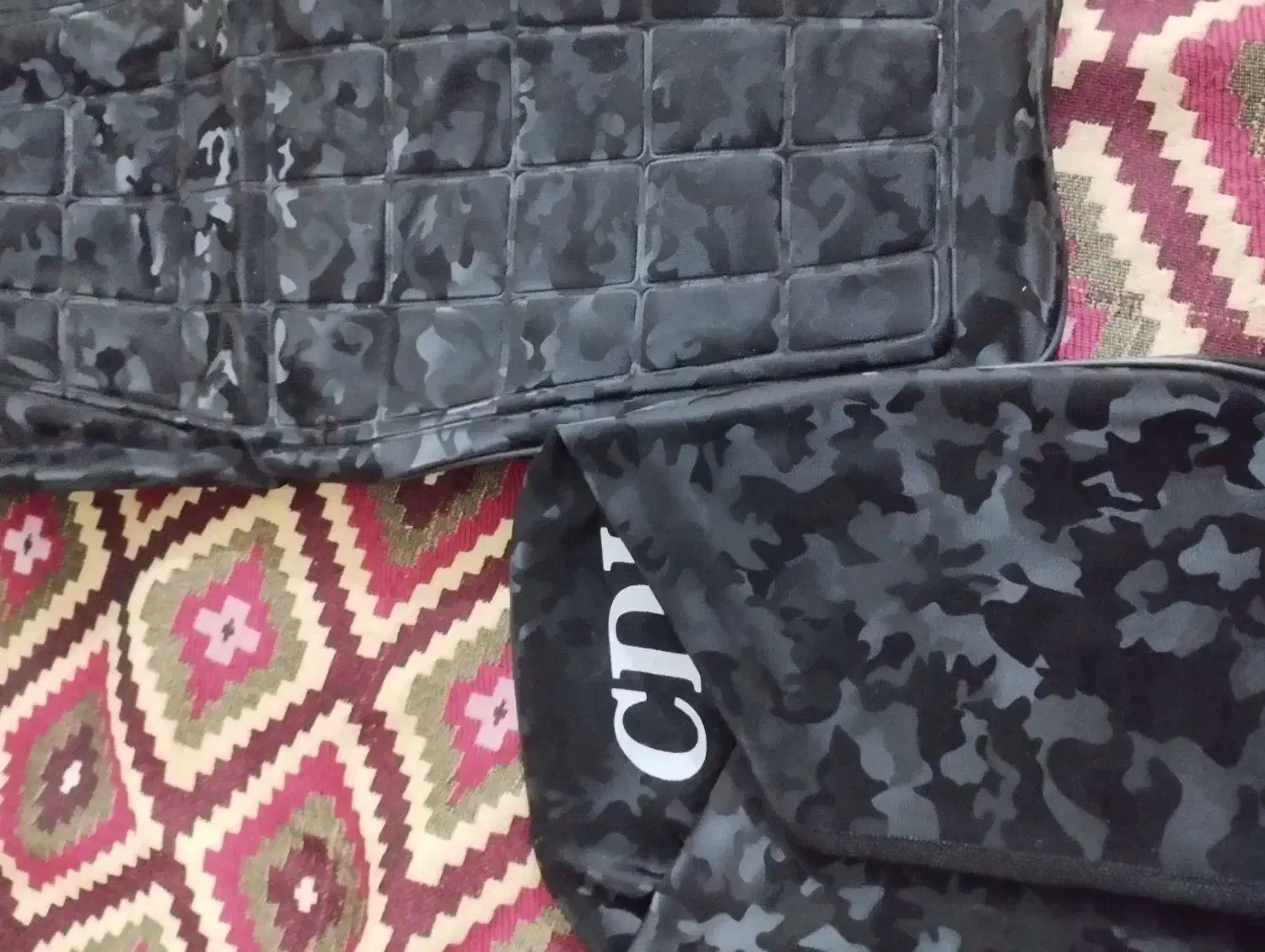 دوزد گیر|دوربین مداربسته|برازجان, |دیوار