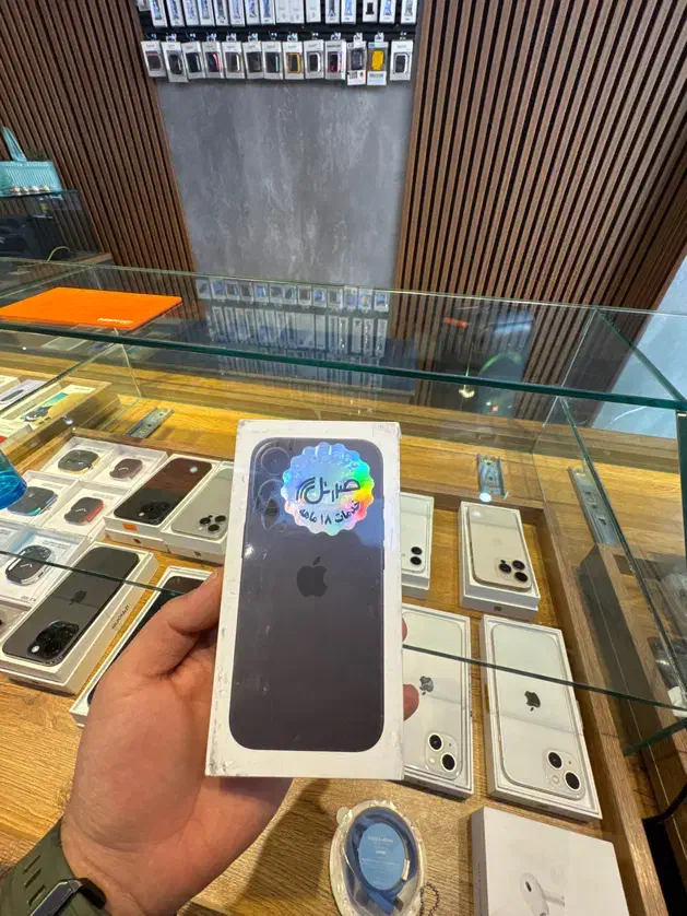 ۱۶ نرمال اکبند مشکی|موبایل|تهران, حر|دیوار