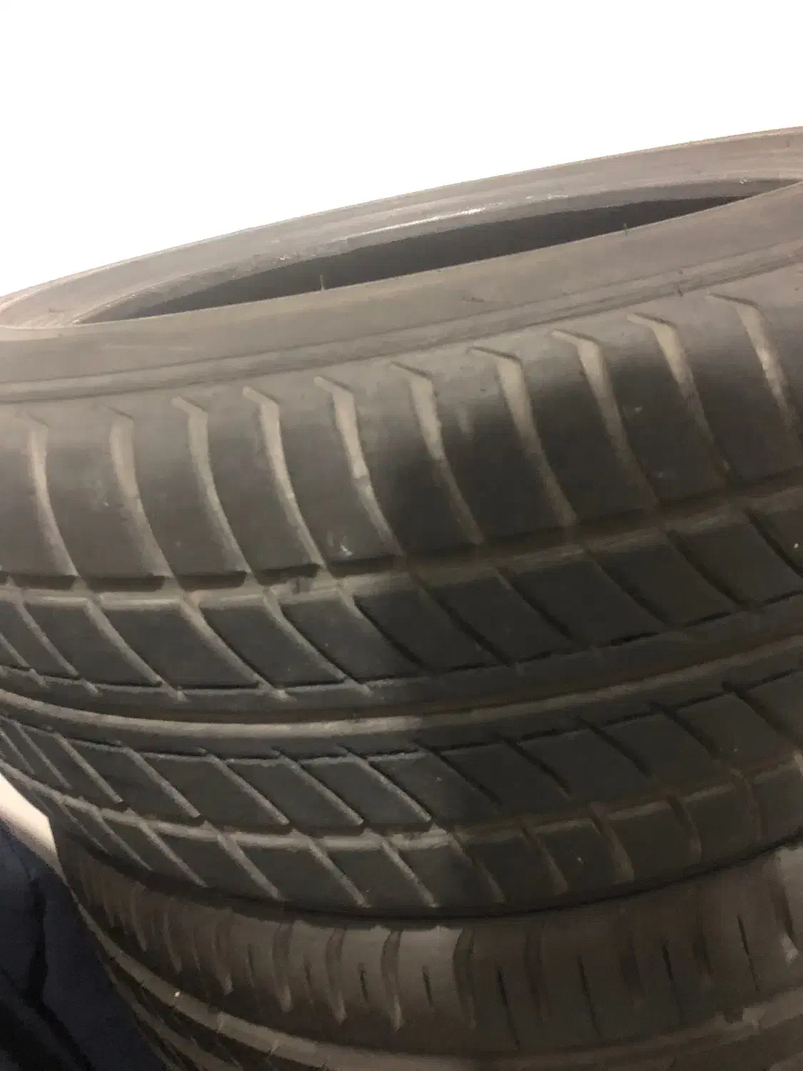 لاستیک سایز ۱۶ فاق کوتاه|قطعات یدکی و لوازم جانبی|خرم‌آباد, |دیوار