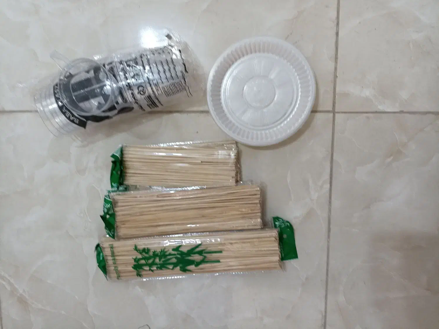 فروش ظروف یکبار مصرف زیر قیمت کارخانه|ظروف نگهدارنده، پلاستیکی، یکبارمصرف|لردگان, |دیوار