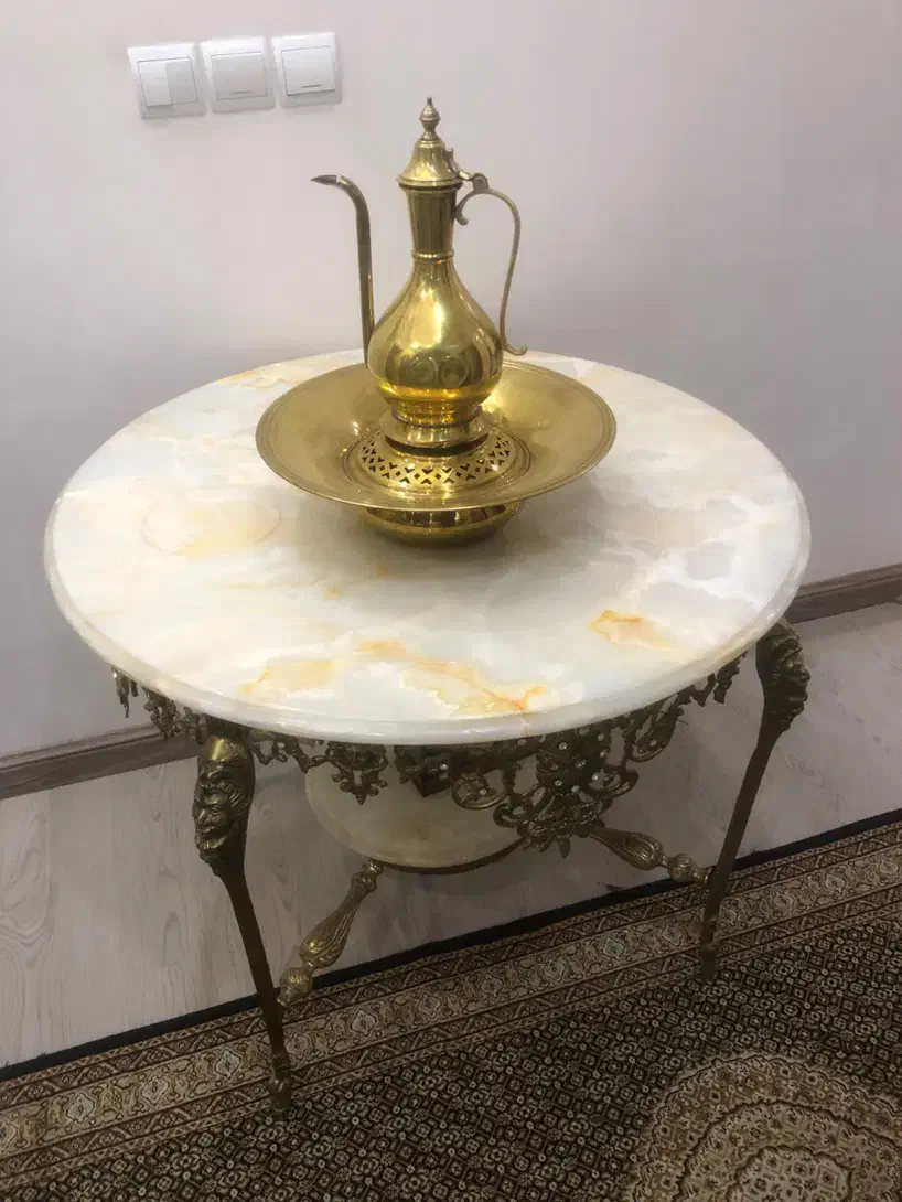 میز گرد برنزی ۹۲سانت|مبلمان خانگی و میز عسلی|تبریز, |دیوار