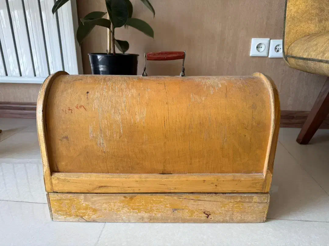 چرخ خیاطی|چرخ خیاطی و ریسندگی|شیراز, باباکوهی|دیوار