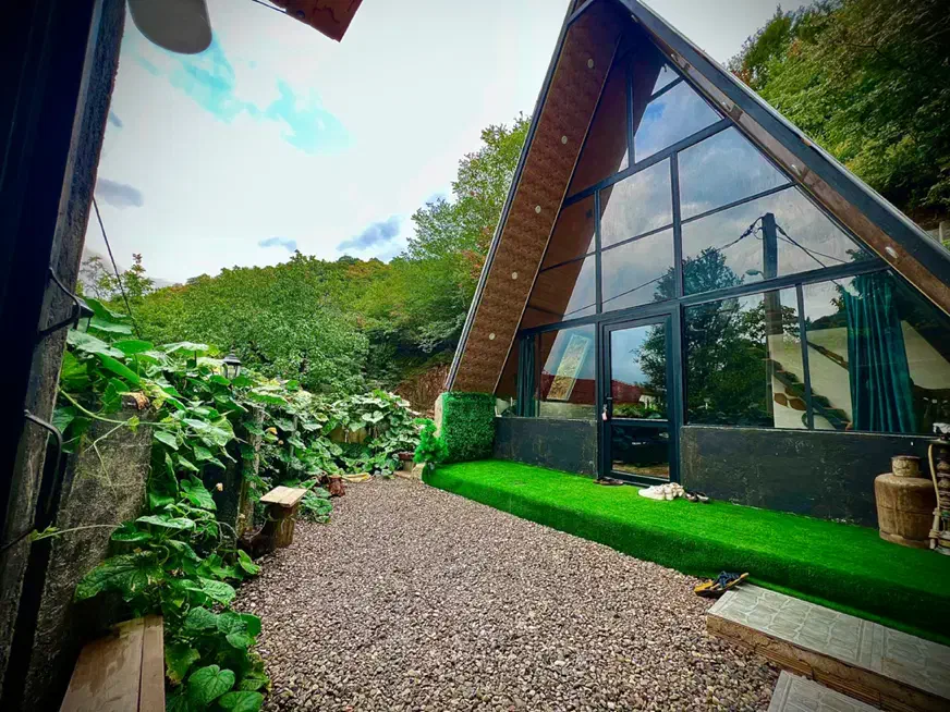 اجاره روزانه/کلبه سوییسی/اجاره ویلا/اجاره کلبه|اجارهٔ کوتاهمدت ویلا و باغ|رستمآباد, |دیوار