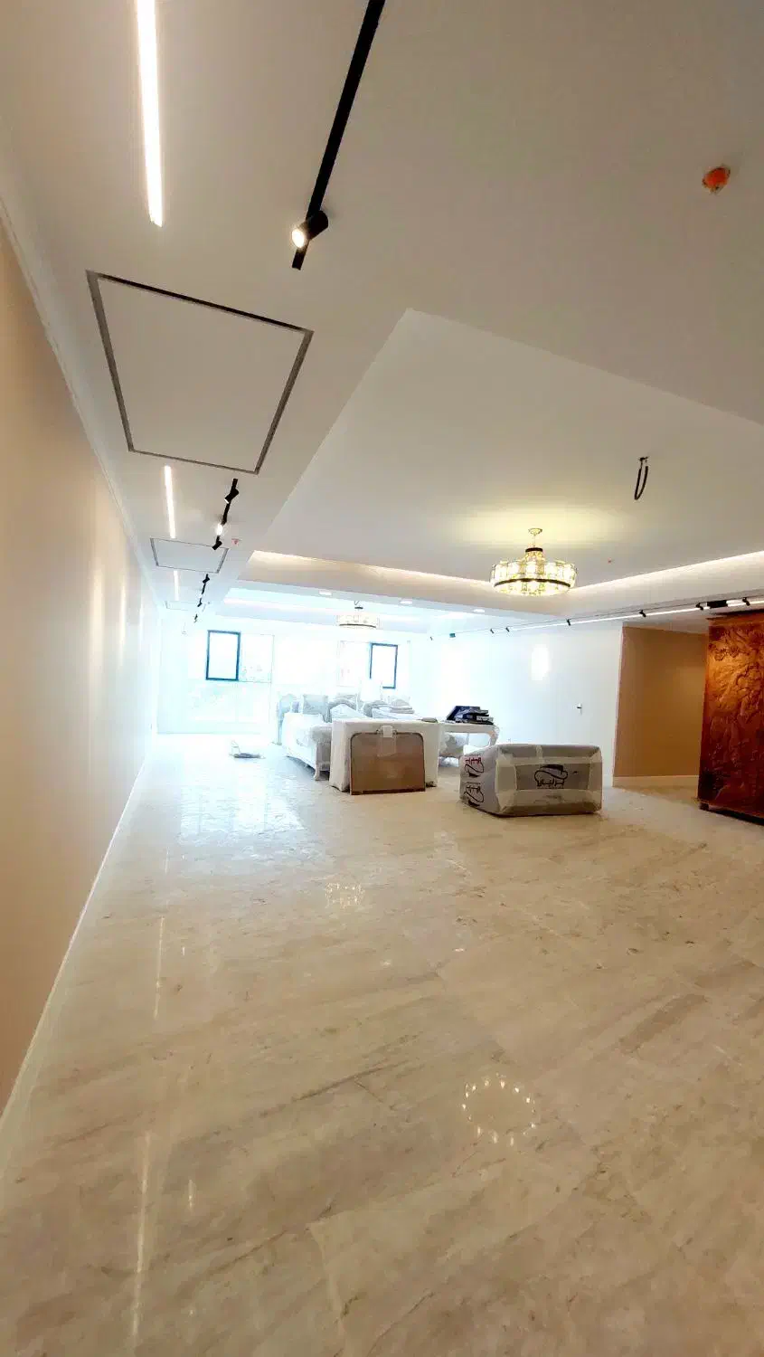 235متر 3 خ   پلن بی نقص   نوساز     ساقدوش