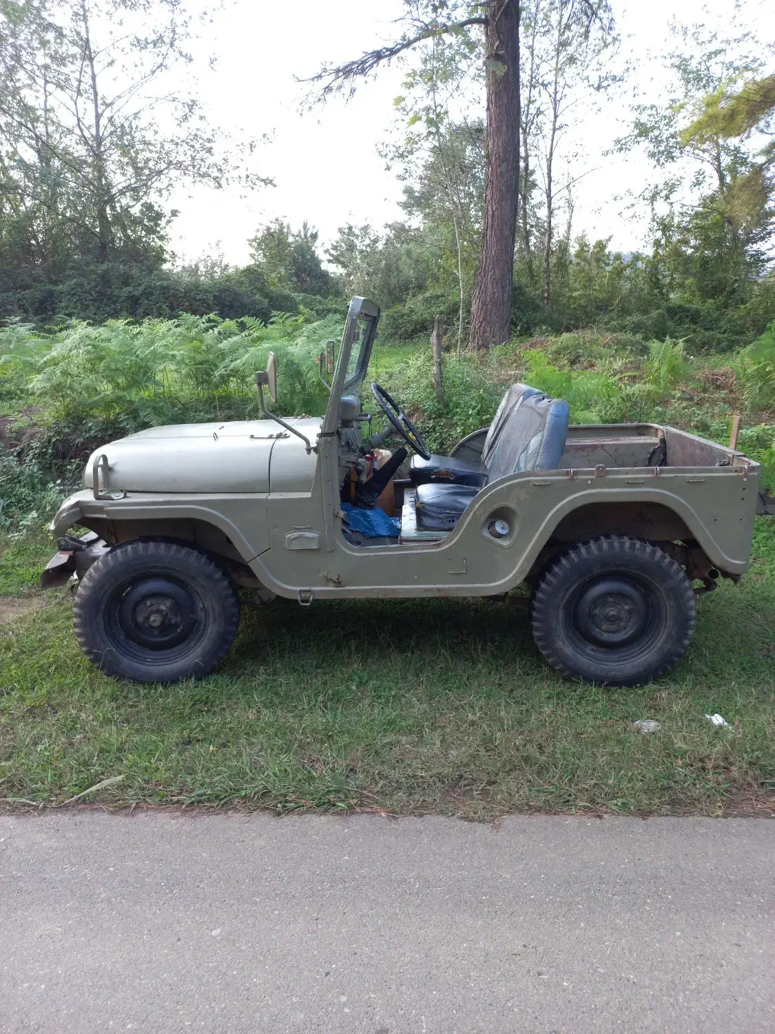 جیپ کا ام صحیح و سالم|خودرو کلاسیک|لاهیجان, لیل|دیوار