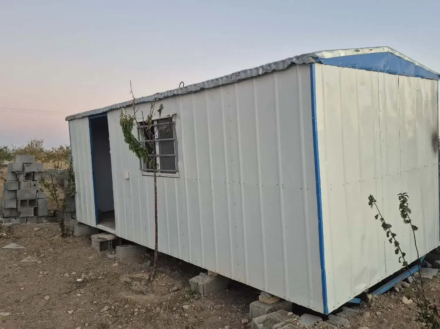 کانکس فروشی|مصالح و تجهیزات ساختمان|بروجن, |دیوار