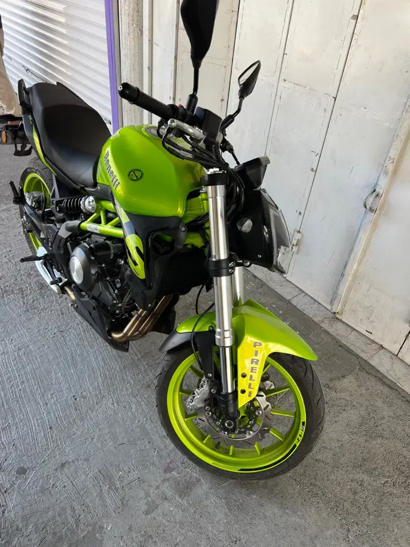 بنلی جفت سیلند فسفری|موتورسیکلت|فولادشهر, A2|دیوار