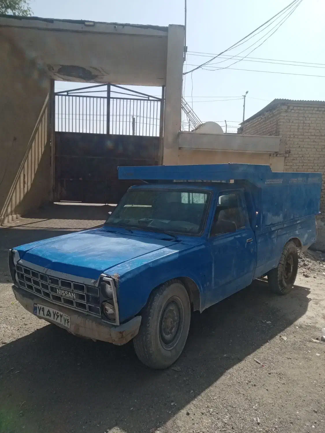 نیسان های روپا و اسقاطی تناژ بالا|خودرو سواری و وانت|گرگان, |دیوار