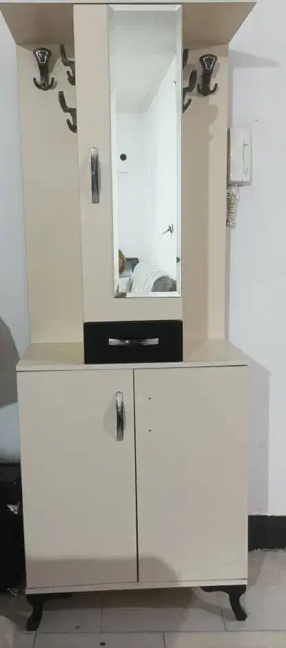 میز تلوزیون و جا کفشی|میز تلویزیون|نسیم‌شهر, |دیوار