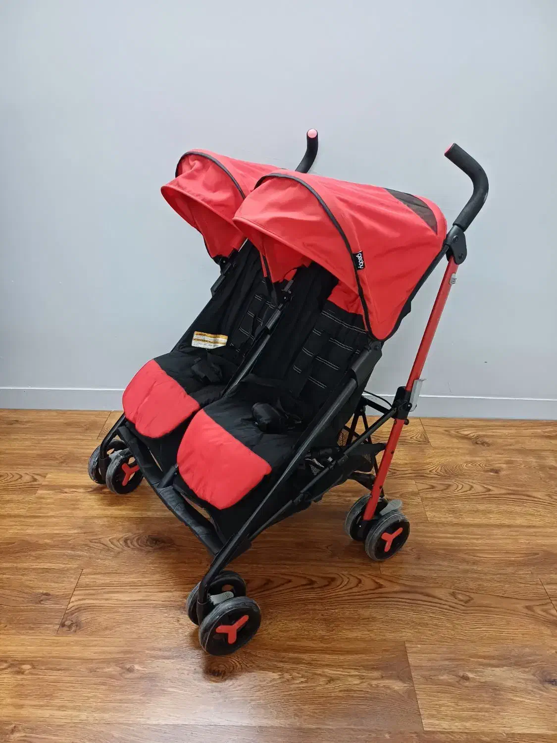 کالسکه دوقلو مسافرتی خارجی|کالسکه و لوازم جانبی|قم, آذر (نکویی)|دیوار