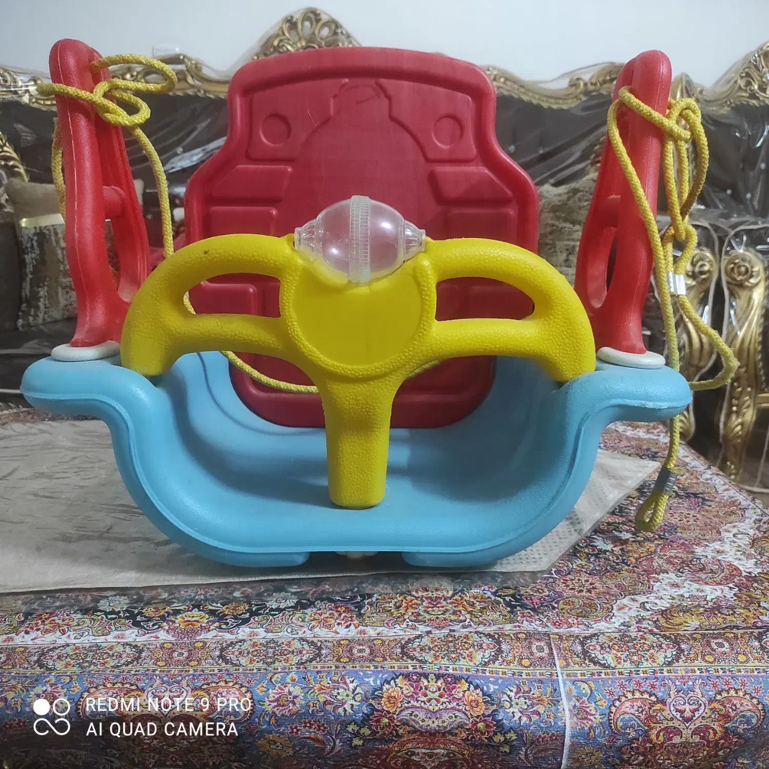 تاپ بچه کودک|اسباب‌بازی بچه|قم, نیروگاه|دیوار