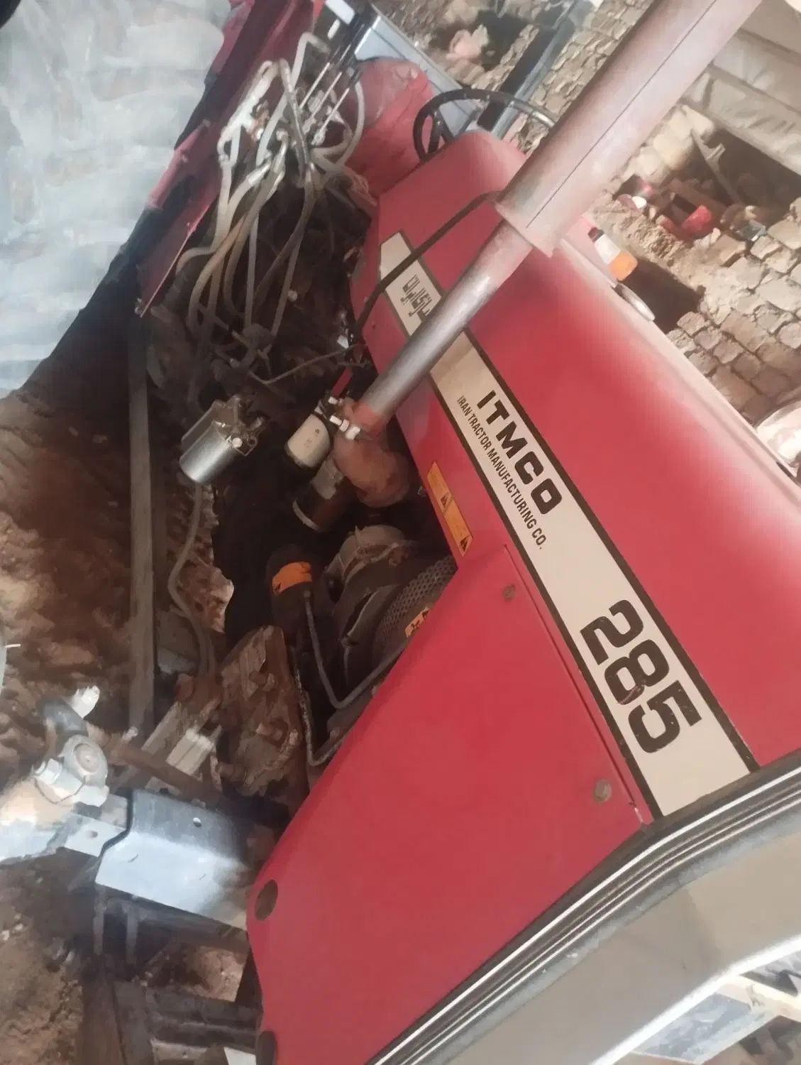 تراکتور ۲۸۵ کم کارمدل۸۶ زیرخاکی|خودرو سنگین|قائن, |دیوار