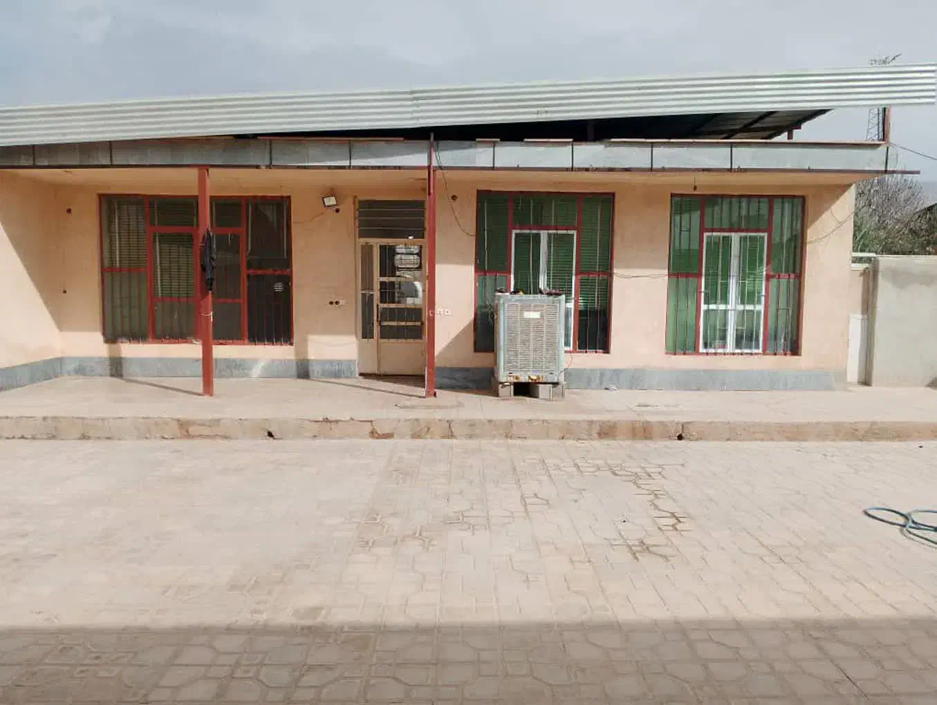 منزل مسکونی کاملا مستقل و دارای تمامی امکانات|اجارهٔ خانه و ویلا|مرودشت, محمد آباد|دیوار