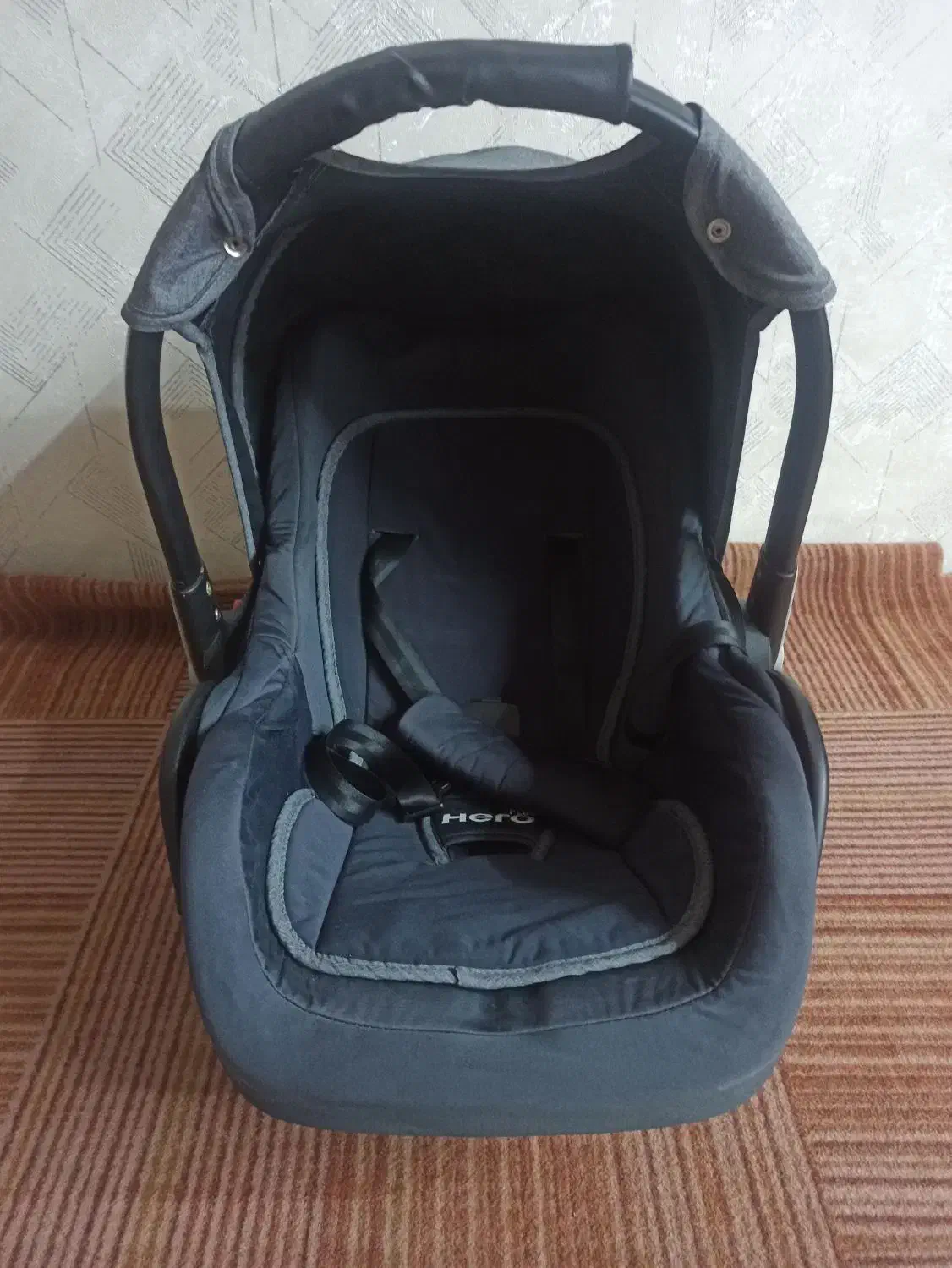 کریر در حد نو|کالسکه و لوازم جانبی|همدان, |دیوار