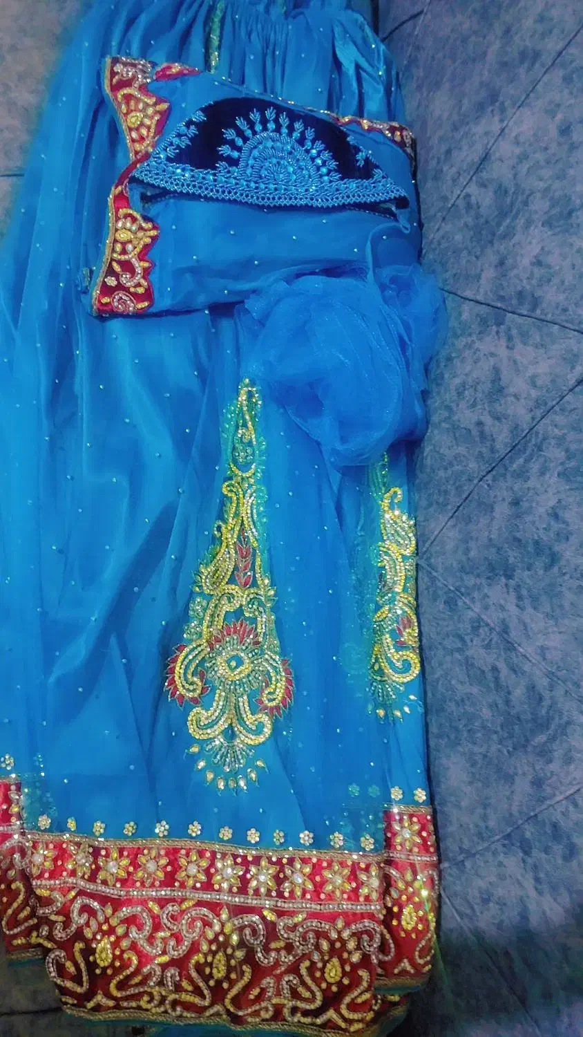 لباس|لباس|یاسوج, |دیوار