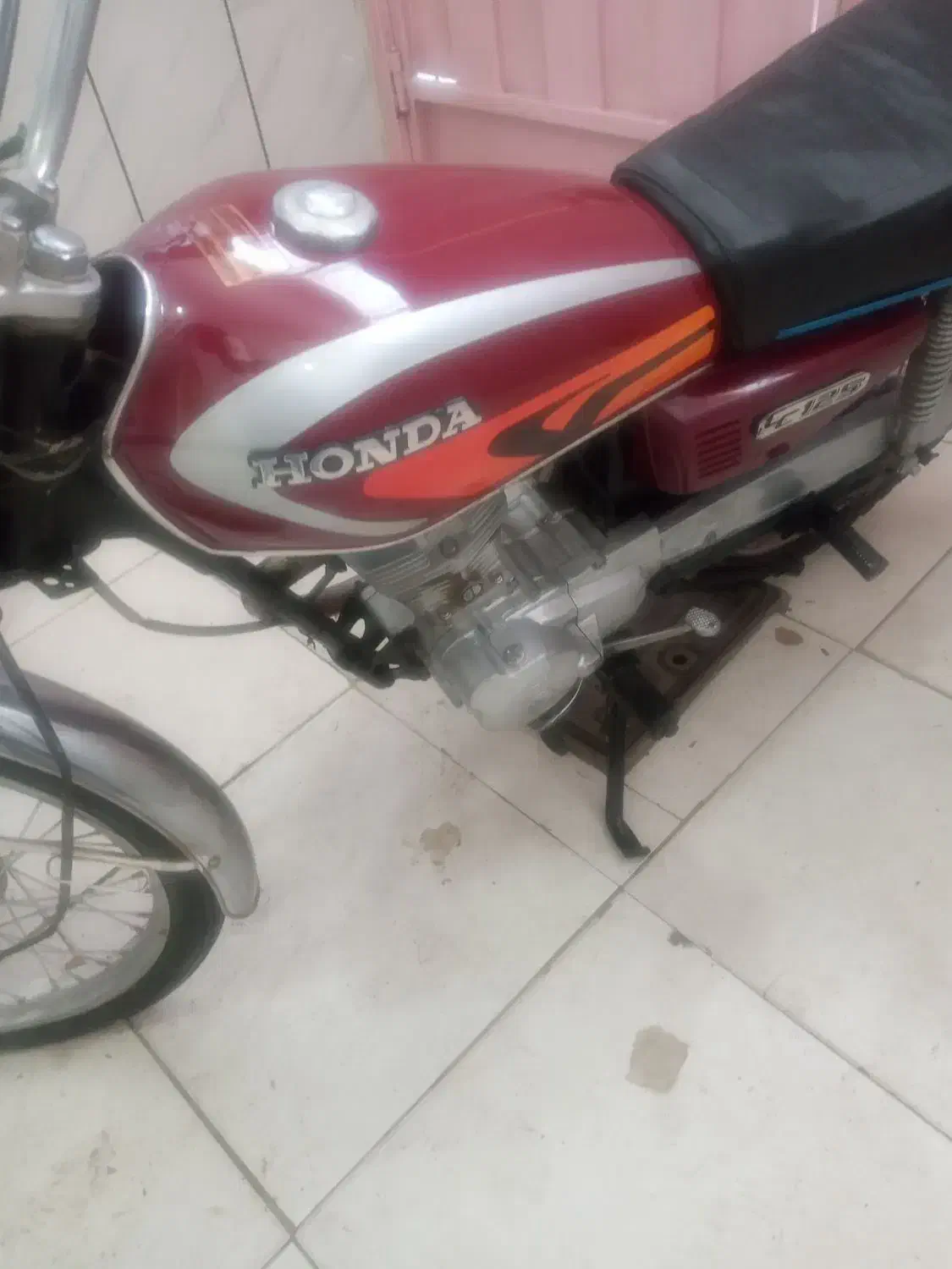 هندا استارتی ۵دنده|موتورسیکلت|نجفآباد, شریعتی|دیوار