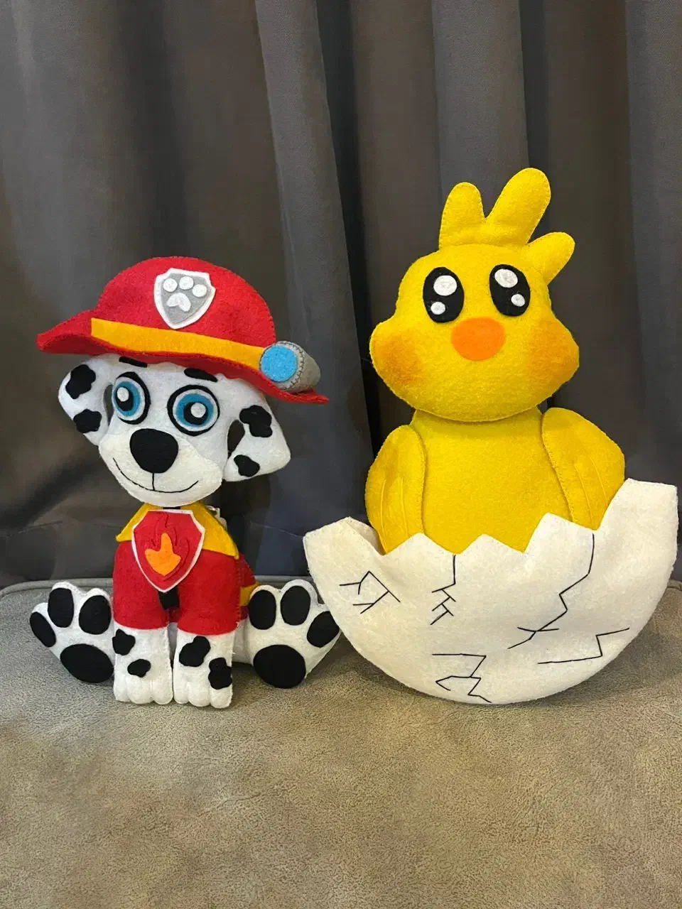 عروسک سگ های نگهبان و جوجه|اسباببازی بچه|اراک, |دیوار