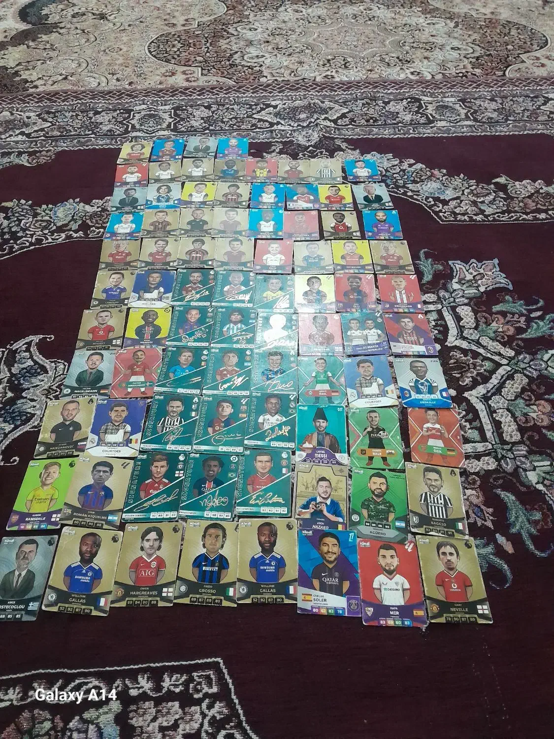 کمیدی|اسباب‌بازی بچه|باوی, |دیوار