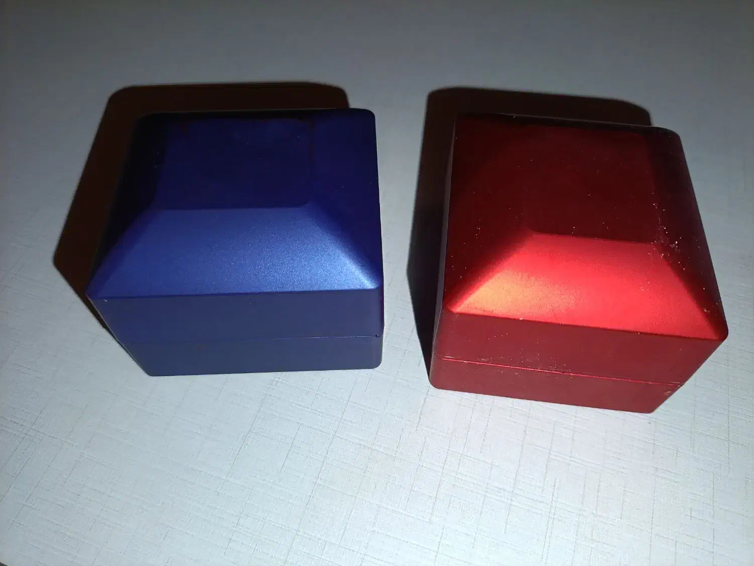 جای حلقه‌ی ست|زیورآلات و اکسسوری|قزوین, |دیوار