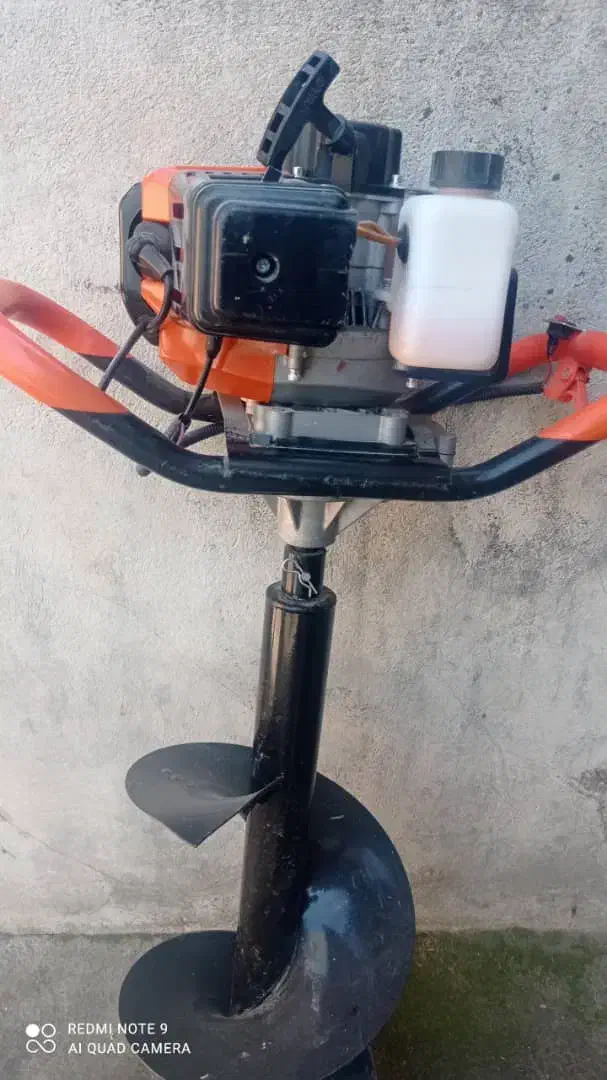 دستگاه چاله کن|ابزارآلات|گلوگاه, |دیوار