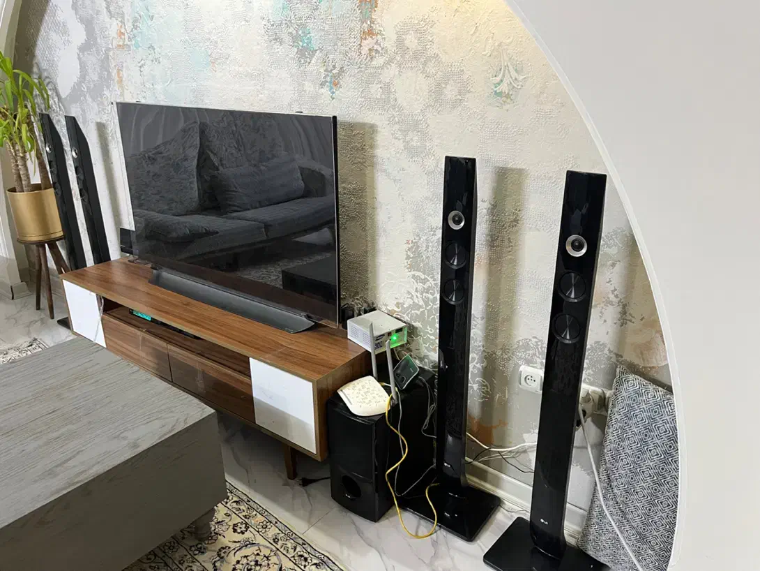 سینما خانگی تاچ LG کاملا نو و استفاده نشده|سیستم صوتی خانگی|تهران, حکمت|دیوار