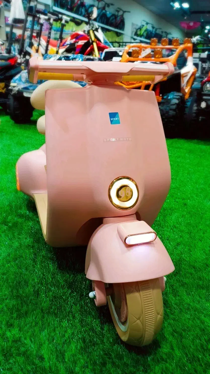 موتورشارژی فضایی وسپا پسرونه دخترونه (ماشین شارژی)|اسباببازی بچه|مشهد, توس (بلوار توس)|دیوار