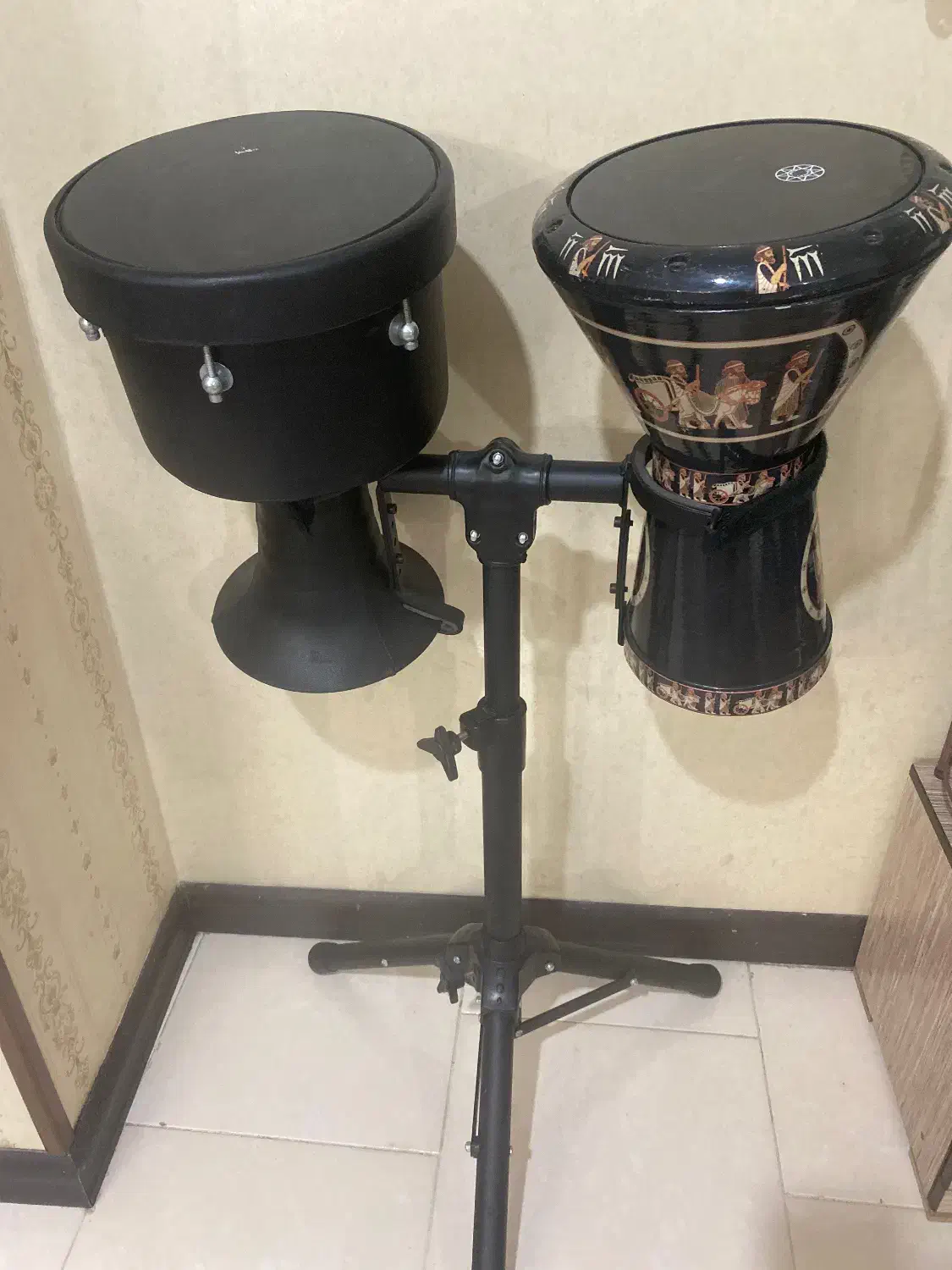 ضرب و تیمپو|سازهای سنتی|شاهین‌شهر, مسکن مهر|دیوار