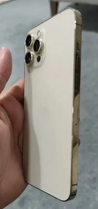 اپل iPhone 12 Pro Max با حافظهٔ ۱۲۸ گیگابایت|موبایل|اهواز, کمپلو جنوبی|دیوار