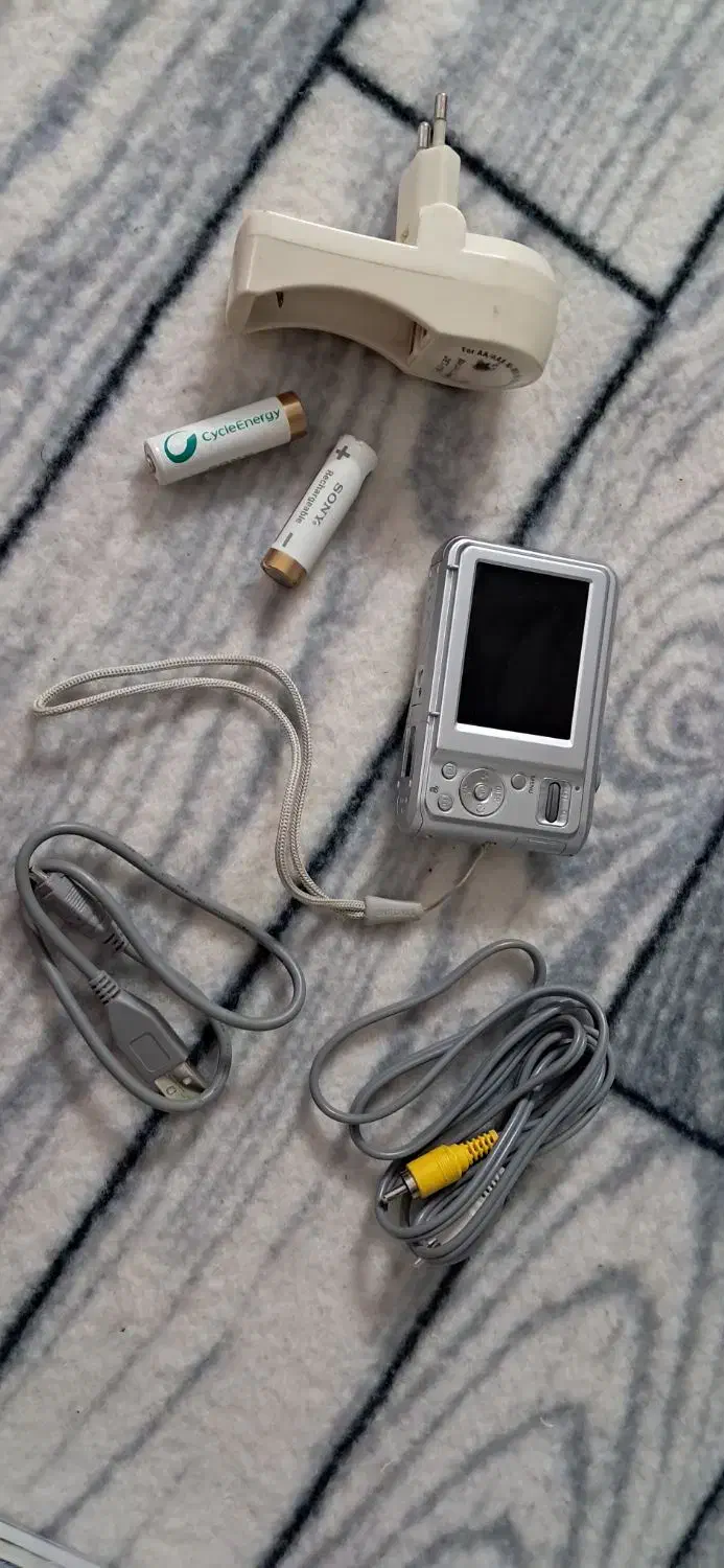 دوربین عکاسی فیلم برداری سامسونگ|دوربین عکاسی و فیلم‌برداری|بجنورد, |دیوار